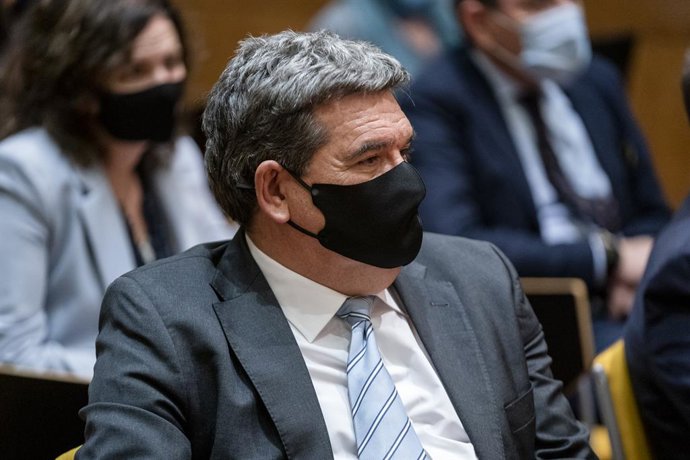 Arxiu - El ministre d'Inclusió, Seguretat Social i Migracions, José Luis Escrivá