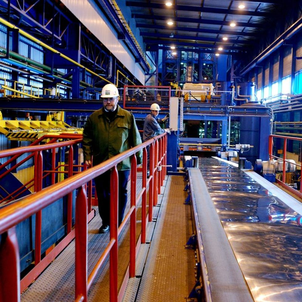 Archivo - arcelor recurso fabrica acero