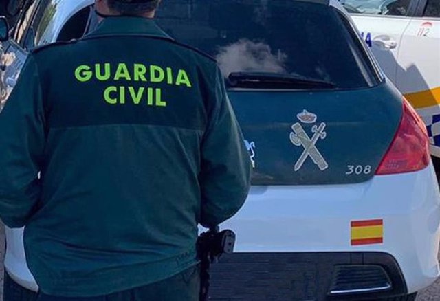 Archivo - La busqueda la llevó a cabo la Guardia Civil junto con Policía Local de Arjonilla, voluntarios y Protección Civil