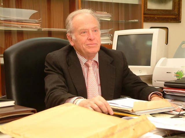 El desaparecido exrector de la UCO Amador Jover.