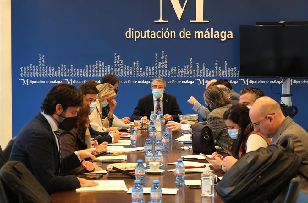 Málaga.- La Diputación aprueba proyectos de obras en seis municipios de la Serranía de Ronda por 360.000 euros