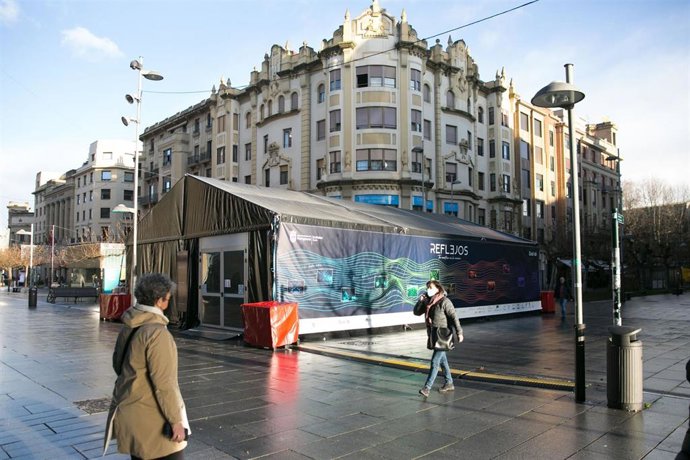 Imagen de la carpa, situada en la avenida Carlos III