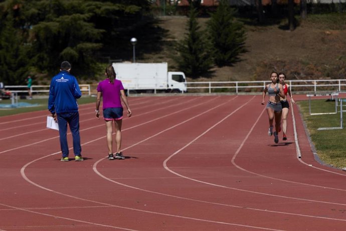 Archivo - Imagen de archivo de unas pistas deportivas