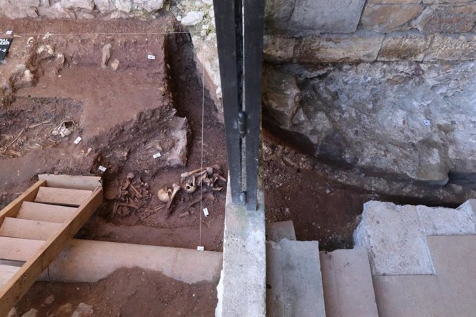 Restos arqueológicos en el entorno de la Catedral de Santander