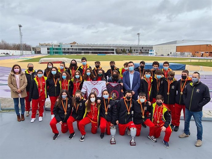 La consejera con las selecciones infantiles masculina y femenina de Hockey Linea de CyL,