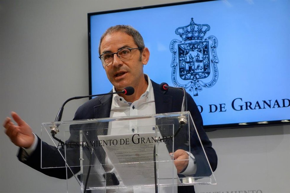 Archivo - El concejal de Urbanismo de Granada, Miguel Ángel Fernández Madrid (archivo).