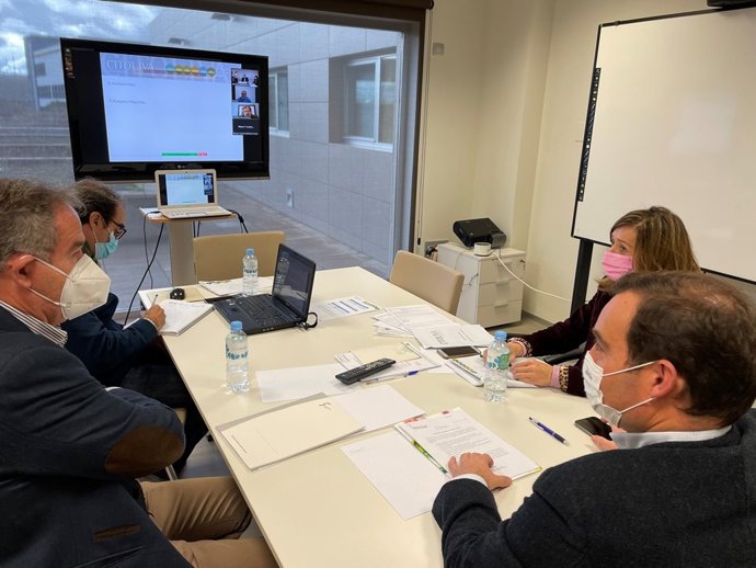 Reunión del Patronato de Citoliva bajo la presidencia de Esteban Momblán