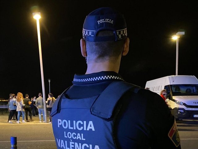 Archivo - Agente de Policía Local