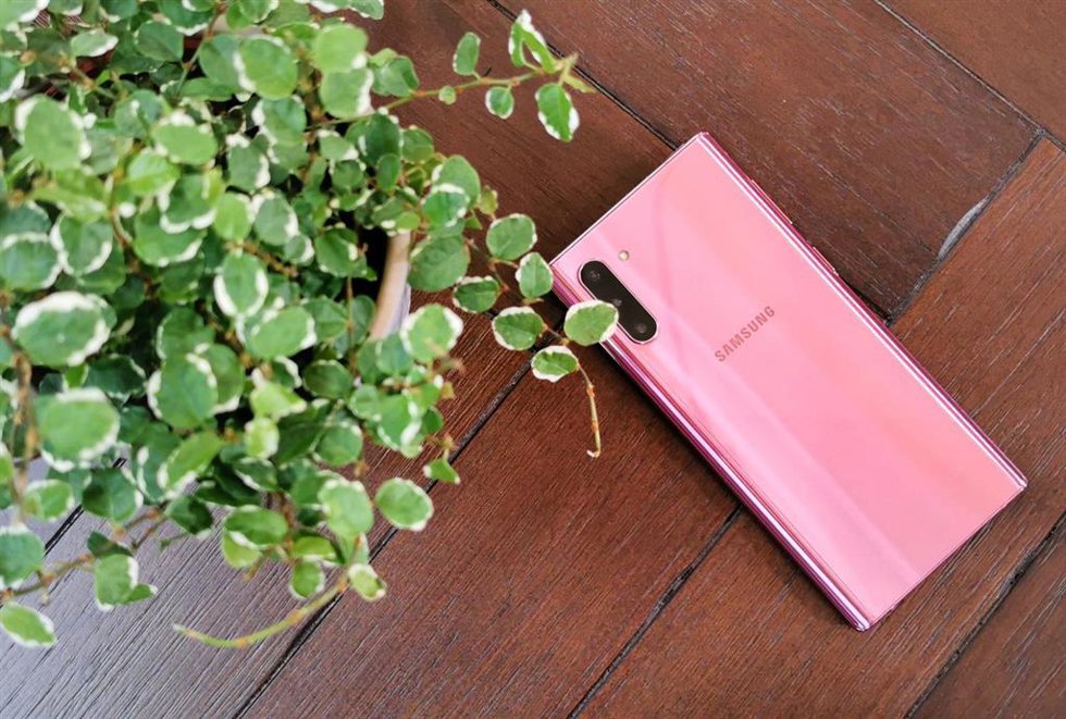 Archivo - El smartphone Galaxy Note 10 de Samsung