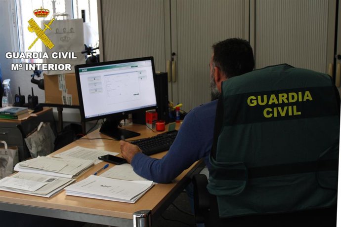 Guardia Civil en tareas de investigación