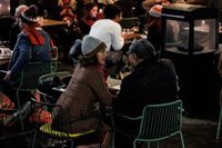 PSOE pregunta a Villacís qué limitaciones hay hoy a la hostelería para que prorrogue un mes las ampliaciones de terrazas