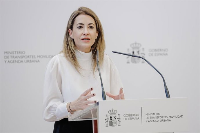 La ministra de Transportes, Movilidad y Agenda Urbana, Raquel Sánchez