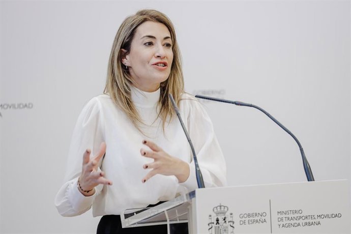 La ministra de Transportes, Movilidad y Agenda Urbana, Raquel Sánchez