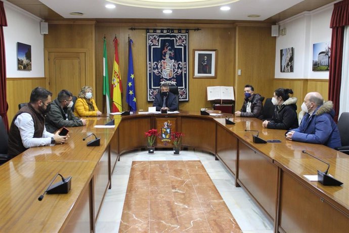 Reunión del equipo de gobierno de Hinojosa del Duque.