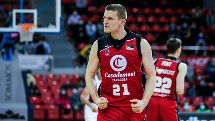 El Casademont Zaragoza frena al Bitci Baskonia en su meta de clasificarse para la Copa del Rey de Granada 2022.