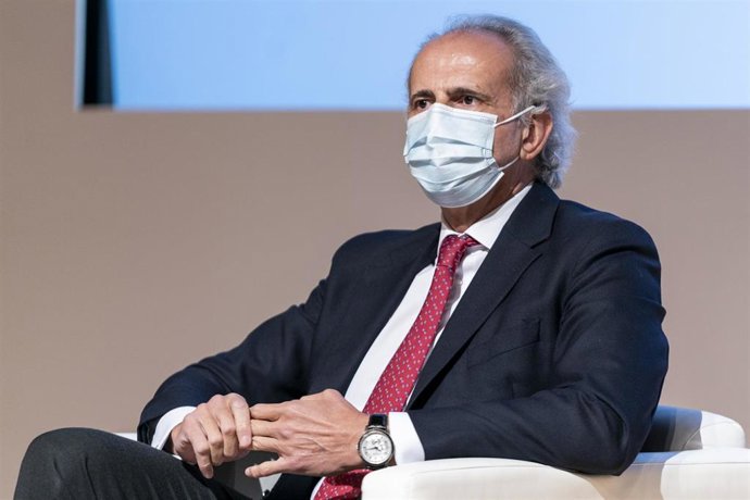 Archivo - El consejero de Sanidad de la Comunidad de Madrid, Enrique Ruiz Escudero, en la inauguración del World Pandemics Forum, en IFEMA, a 19 de noviembre de 2021, en Madrid, (España). World Pandemics Forum es un punto de encuentro entre los agentes 