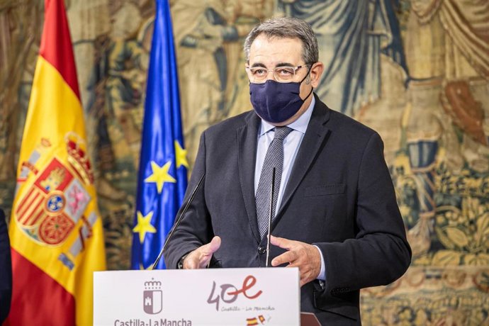 El consejero de Sanidad, Jesús Fernández.