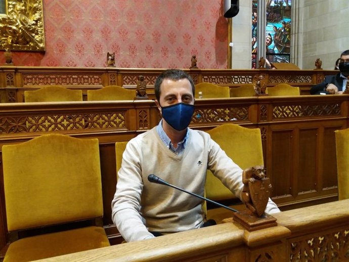 Archivo - El portavoz del PP en el Consell de Mallorca, Lloren Galmés.