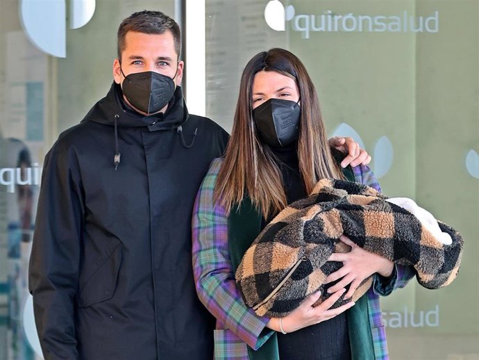 BENJI APARICIO Y LAURA MATAMOROS