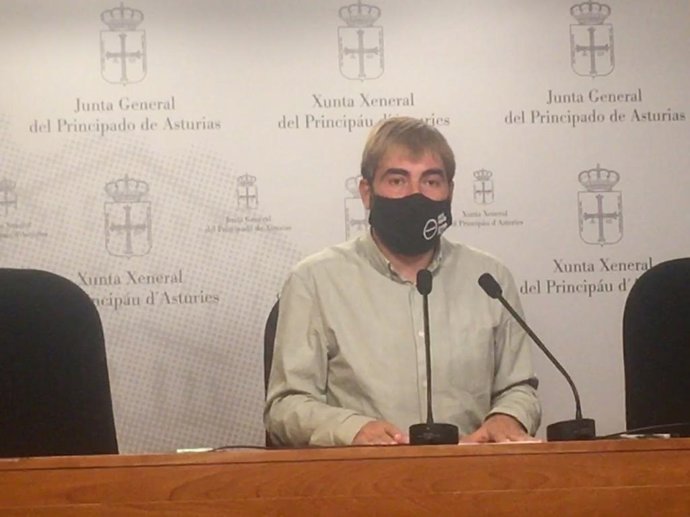 Archivo - El portavoz de Podemos en la Junta General del Principado, Daniel Ripa