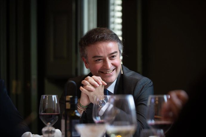 Archivo - El exjefe del Gabinete del Presidente del Gobierno Iván Redondo participa en un almuerzo-coloquio organizado por el Círculo Ecuestre, en el Círculo Ecuestre, a 16 de noviembre de 2021, en Barcelona, Catalunya (España). El Círculo Ecuestre ha o