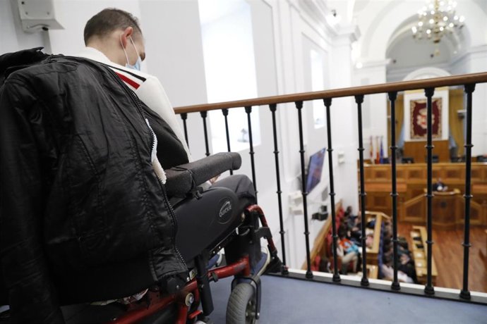 Pleno de la discapacidad en las Cortes de C-LM.