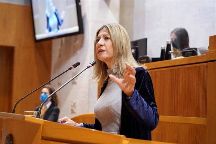 Archivo - La portavoz adjunta del PP Aragón, Mar Vaquero.