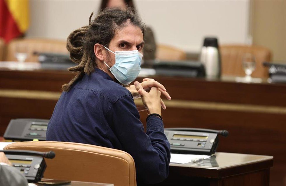 Archivo - El exdiputado de Unidas Podemos Alberto Rodríguez en una Comisión en el Congreso de los Diputados el pasado mes de octubre.