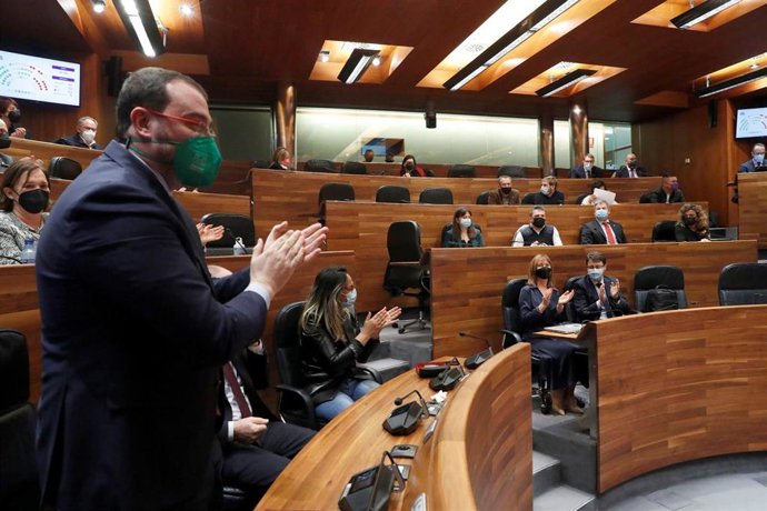 Adrián Barbón, tras la aprobación de los presupuestos de 2022