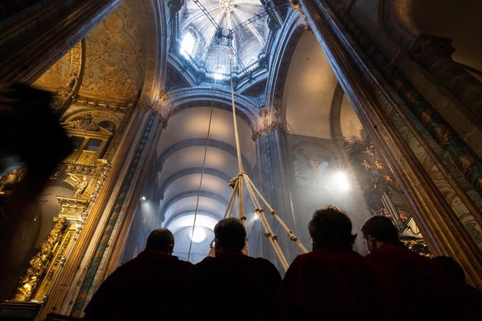 Archivo - Inauguración de la nueva iluminación interior de la Catedral de Santiago de Compostela, a 9 de julio de 2021, en Santiago de Compostela, Galicia, (España). Inaugurado por Iberdrola y el Cabildo, la catedral contará con una nueva iluminación en