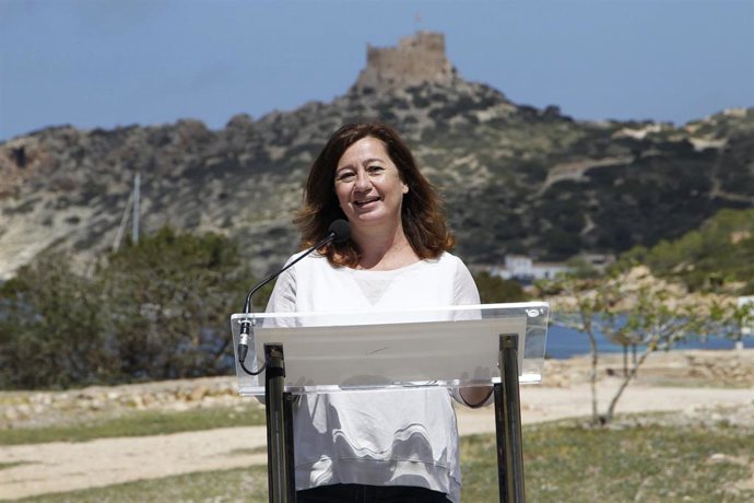 Archivo - La presidenta del Govern, Francina Armengol