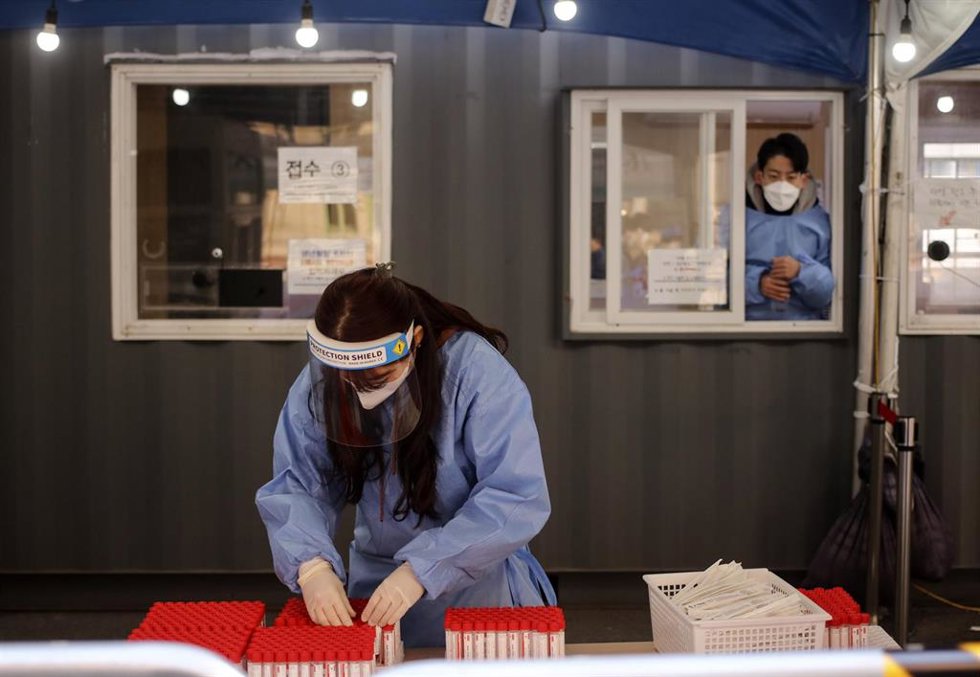 Pruebas de coronavirus en Seúl, la capital de Corea del Sur. 