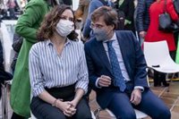 Almeida resalta su "gran relación" con Ayuso: "Sin eso no hubiéramos superado los obstáculos políticos y de gestión"