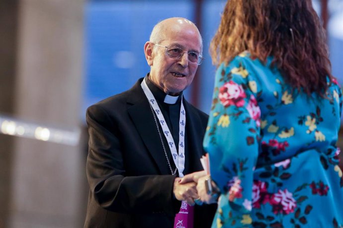 Archivo - El cardenal arzobispo de Valladolid y en una foto de archivo.