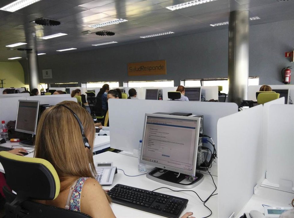 Archivo - Sala de Salud Responde (Foto de archivo).
