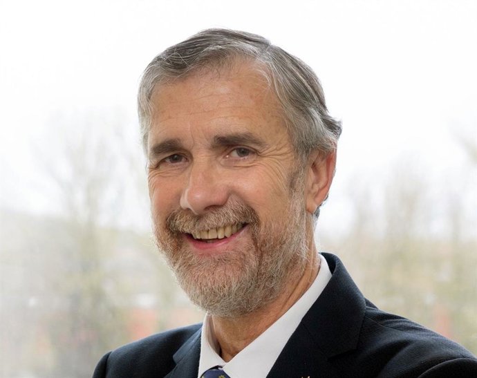 El rector de la Universidad de Burgos, Manuel Pérez Mateos.