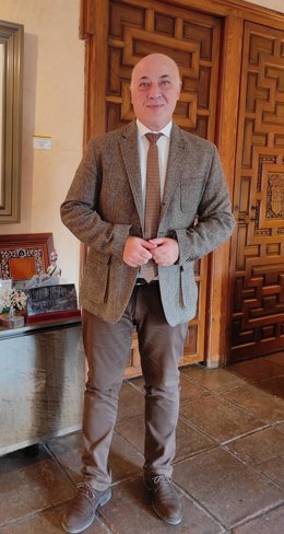 El presidente de la Diputación de Córdoba, Antonio Ruiz, en su despacho del Palacio de la Merced.