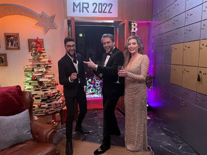 Programa 'Benvingut 2022' con Máximo Huerta desde la plaza del Ayuntamiento de Valncia