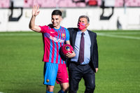 Laporta: "Ferran Torres ha sido perseverante para venir"