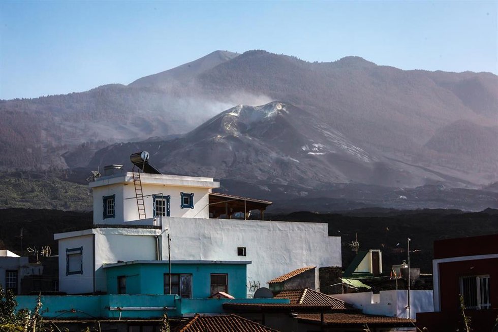 El volcán de La Palma, cinco días después de que se diera por finalizada su actividad, a 30 de diciembre de 2021, en La Palma, Santa Cruz de Tenerife, Canarias, (España). Tras 85 días de actividad, el volcán de Cumbre Vieja se dio por apagado el pasado
