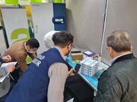 Sanidad entrega a Andalucía 346.260 vacunas, 138.000 de ellas para niños