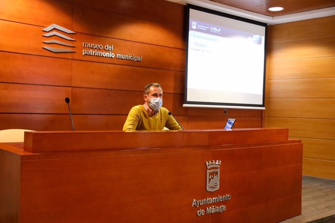 El concejal de Educación, Juventud y Fomento del Empleo de Málaga, Luis Verde,