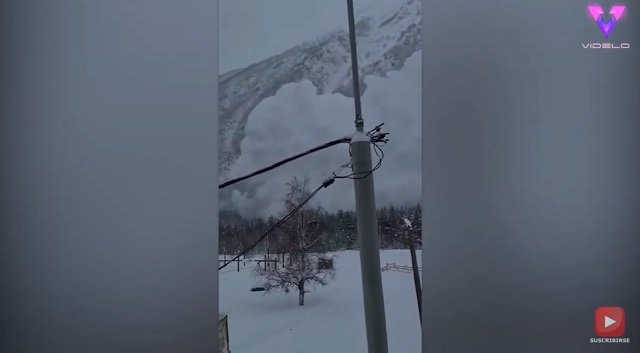 Este vídeo captó una avalancha de nieve desde cerca