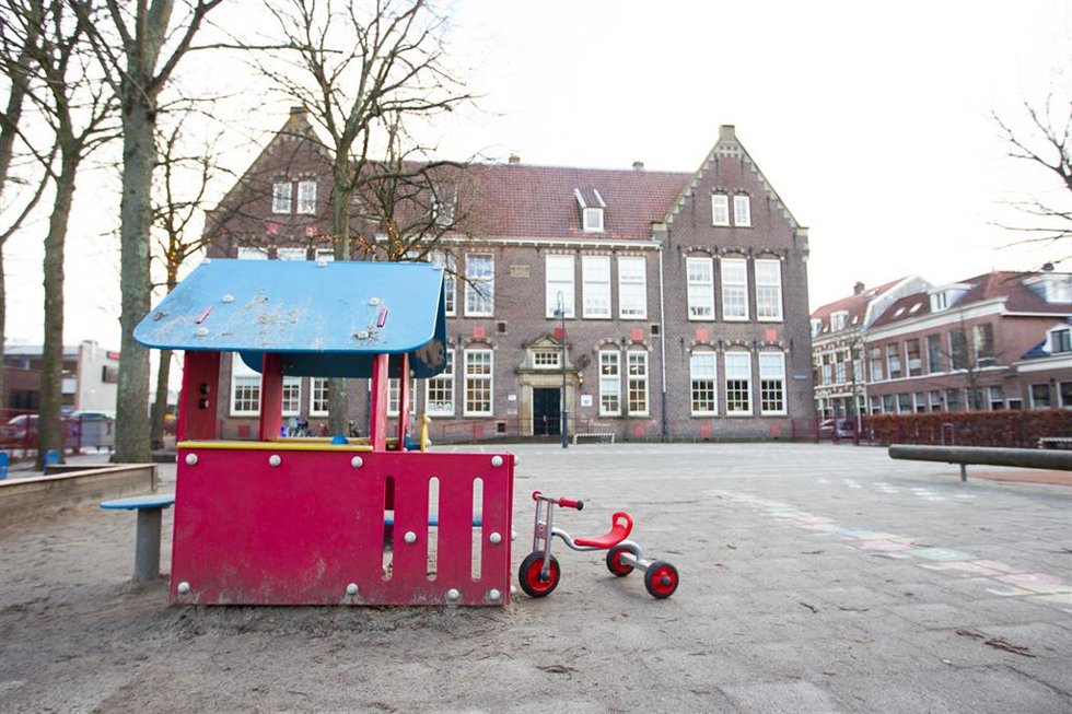 Escuela cerrada en Haarlem, Países Bajos