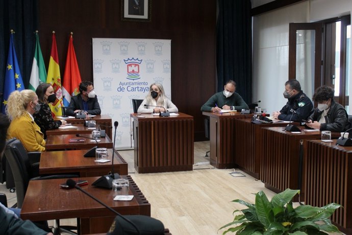 Reunión de la comisión de seguridad Covid-19 en Cartaya (Huelva).