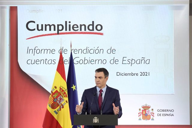 Doble exposición del presidente del Gobierno, Pedro Sánchez
