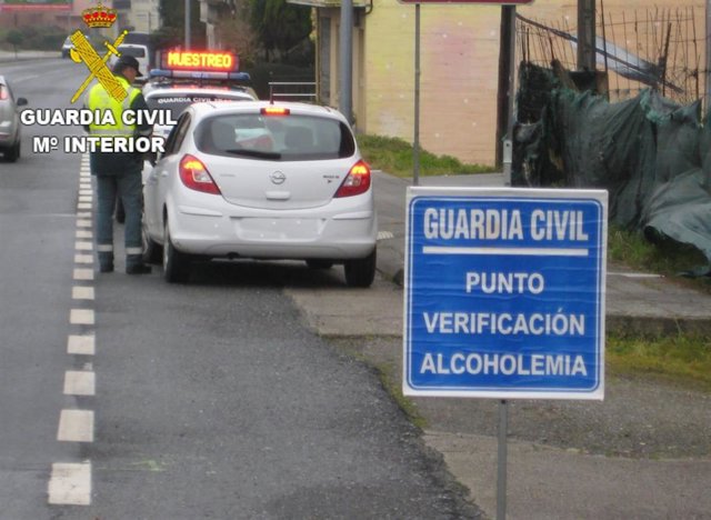 Control de la Guardia Civil en Galicia.