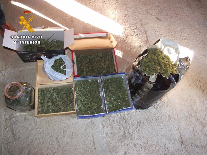 Archivo - Marihuana aprehendida por la Guardia Civil en la operación 'Pabellón 8'