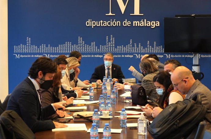 Junta de gobierno de la Diputación de Málaga presidida por Francisco Salado, presidente de la institución