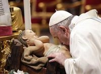 El Papa dice que la discriminación de las minorías religiosas es un acto "inhumano" y una "locura"